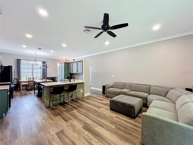 300 E GENEVA STREET, Ocoee, FL 34761