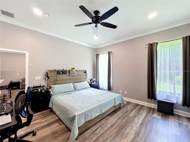 300 E GENEVA STREET, Ocoee, FL 34761