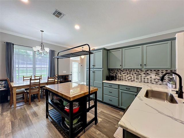 300 E GENEVA STREET, Ocoee, FL 34761