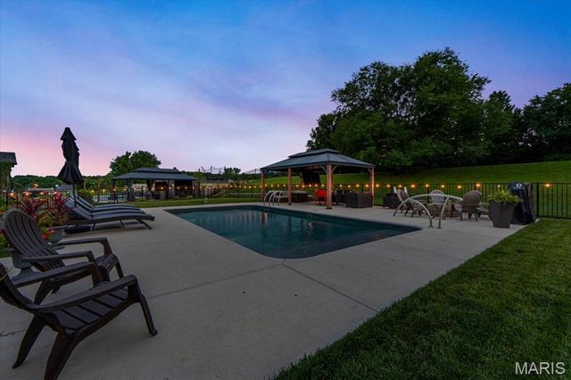 3219 Big Piney Drive, Festus, MO 63028