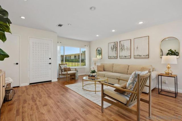 3902 Vista Campana N 58, Oceanside, CA 92057