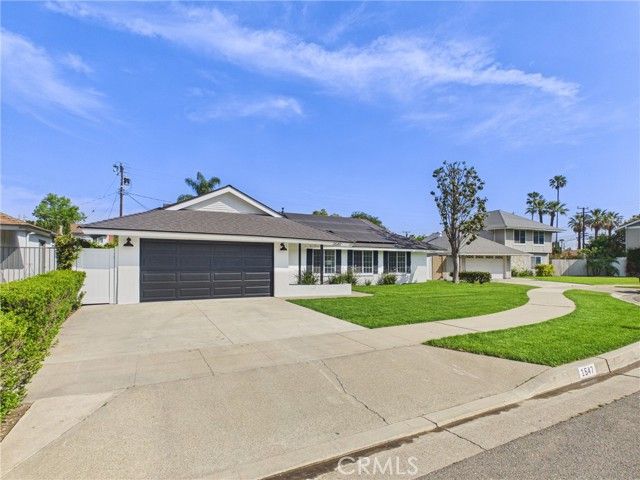 1547 E San Alto, Orange, CA 92865