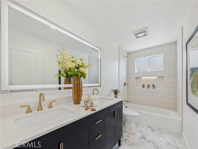 1547 E San Alto, Orange, CA 92865