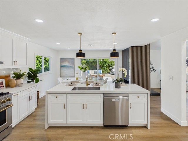 1547 E San Alto, Orange, CA 92865