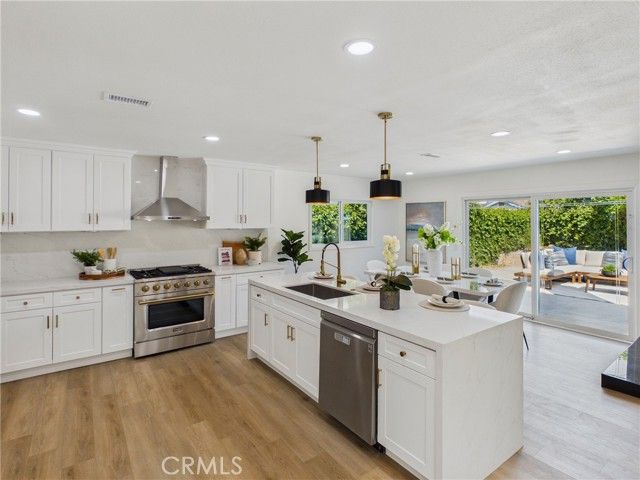 1547 E San Alto, Orange, CA 92865