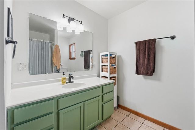 2815 Clark Place, Eau Claire, WI 54701