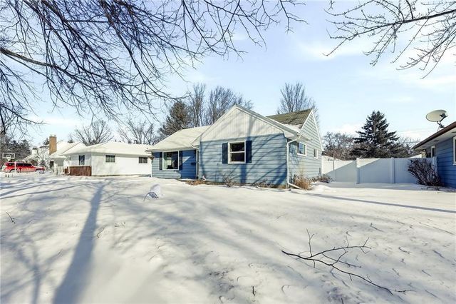2815 Clark Place, Eau Claire, WI 54701