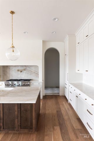 512 Joy Ave., Middleton, ID 83642