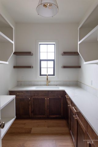 512 Joy Ave., Middleton, ID 83642