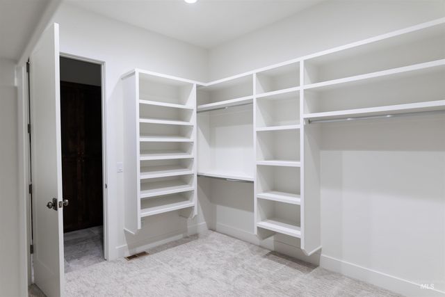 512 Joy Ave., Middleton, ID 83642