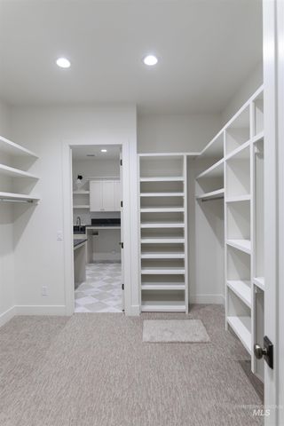 512 Joy Ave., Middleton, ID 83642