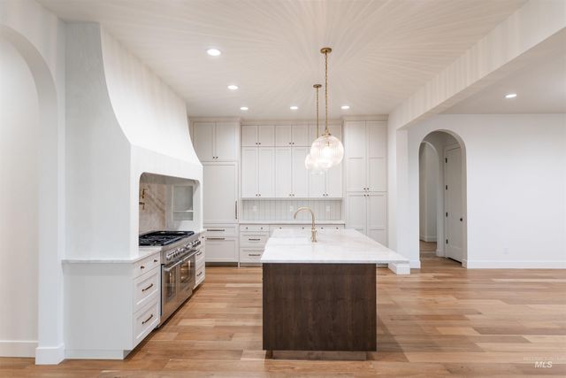 512 Joy Ave., Middleton, ID 83642