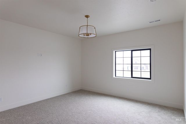 512 Joy Ave., Middleton, ID 83642