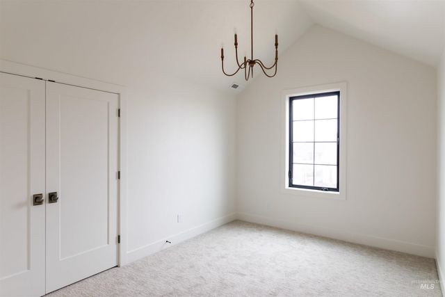 512 Joy Ave., Middleton, ID 83642