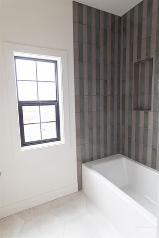 512 Joy Ave., Middleton, ID 83642