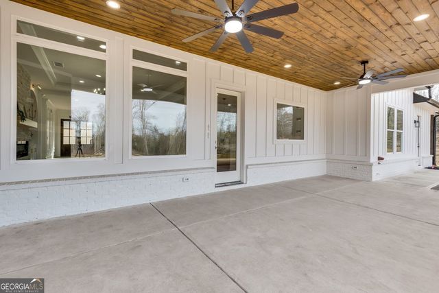 127 Tanners Bridge Road, Bethlehem, GA 30620