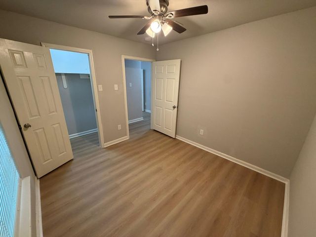 4706 N Wayside, Houston, TX 77028