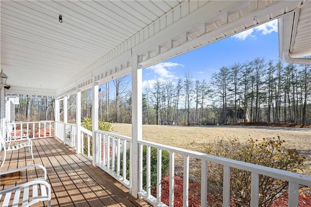 105 Pinewood Place, Dahlonega, GA 30533