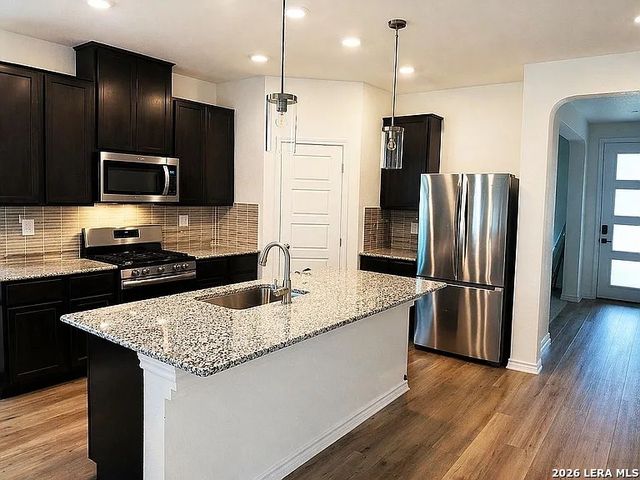 5015 GALVAN MNR, Converse, TX 78109