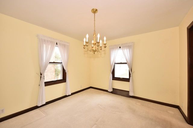 5312 N Bay Ridge AVENUE, Whitefish Bay, WI 53217