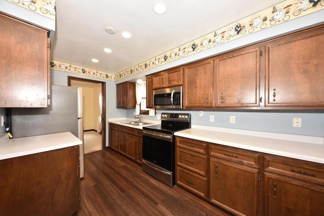 5312 N Bay Ridge AVENUE, Whitefish Bay, WI 53217