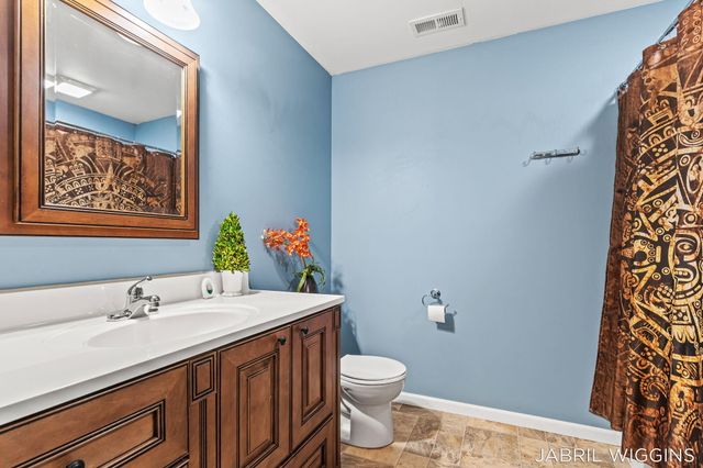 2991 Royal Blue Court, Holland, MI 49424