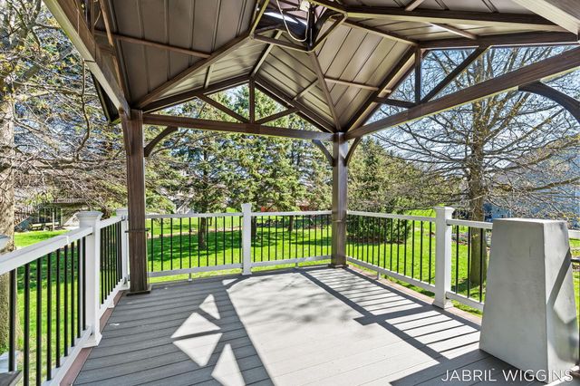 2991 Royal Blue Court, Holland, MI 49424