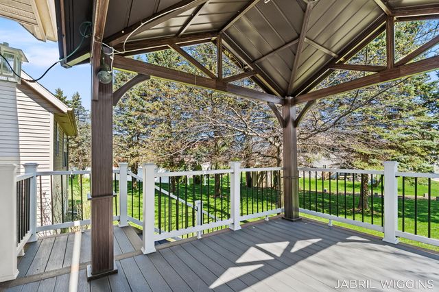 2991 Royal Blue Court, Holland, MI 49424