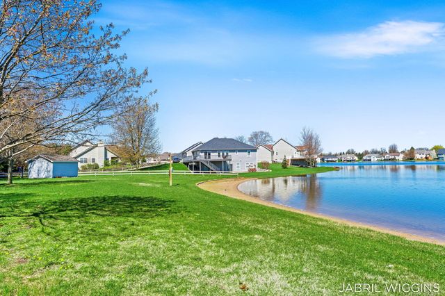 2991 Royal Blue Court, Holland, MI 49424