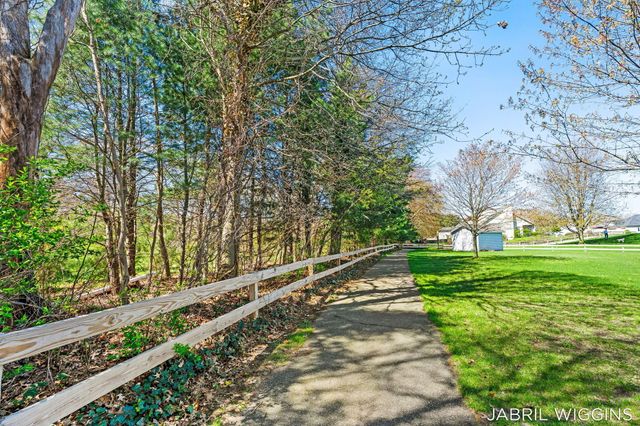 2991 Royal Blue Court, Holland, MI 49424