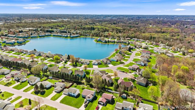 2991 Royal Blue Court, Holland, MI 49424