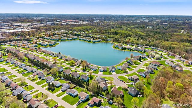 2991 Royal Blue Court, Holland, MI 49424