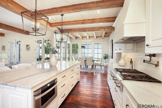 7706 Lanes End, Saint George, LA 70810