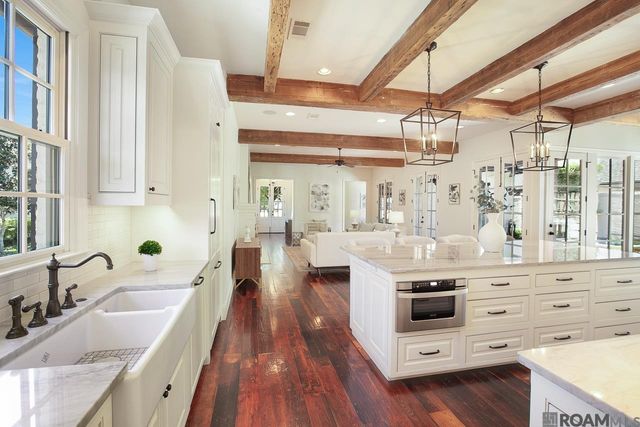 7706 Lanes End, Saint George, LA 70810