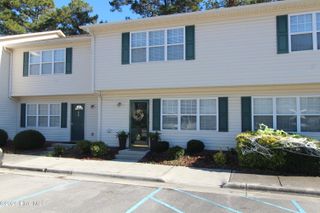 44 Pirates Cove Drive, Swansboro, NC 28584