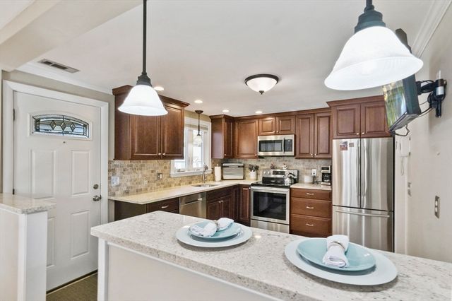 35 Blackman Rd, Canton, MA 02021