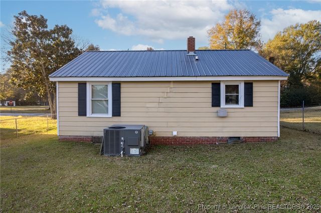 407 S Little Avenue, Dunn, NC 28334