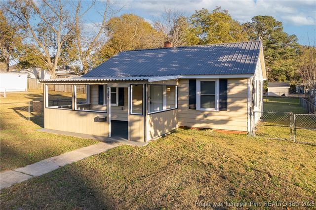 407 S Little Avenue, Dunn, NC 28334