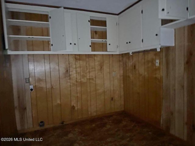 945 Park Lane, Jackson, MS 39211