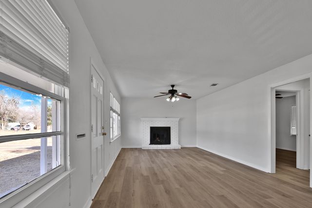 4013 32nd Street, Lubbock, TX 79410