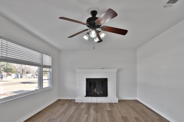 4013 32nd Street, Lubbock, TX 79410