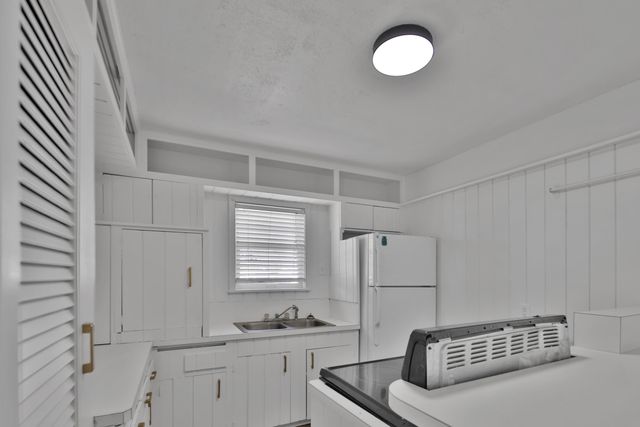 4013 32nd Street, Lubbock, TX 79410