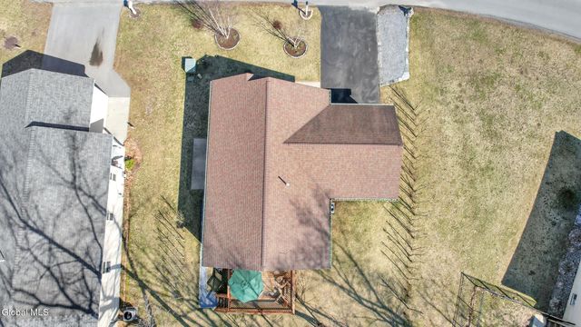 26 Parkview Lane, Glens Falls, NY 12801