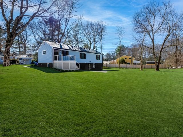 41 Flora Rd, Attleboro, MA 02703