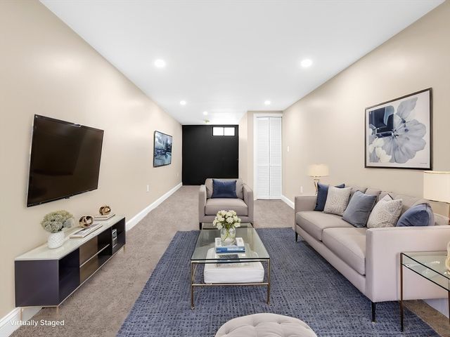 41 Flora Rd, Attleboro, MA 02703