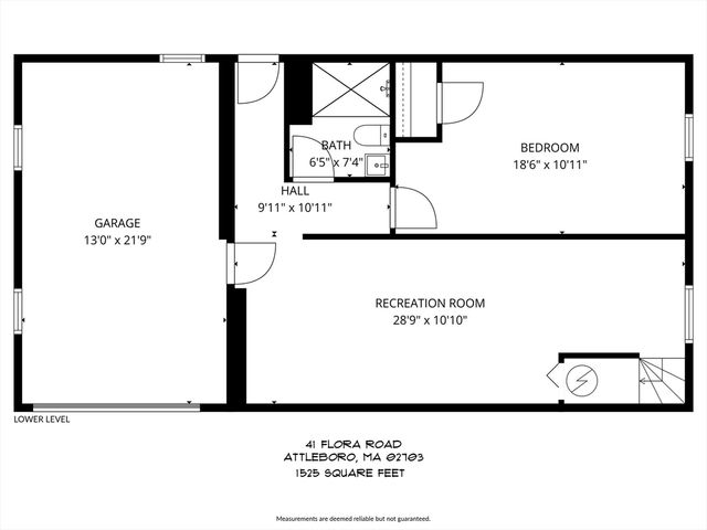 41 Flora Rd, Attleboro, MA 02703