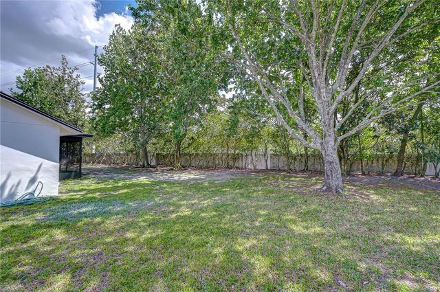 14902 SOUTHFORK DRIVE, Tampa, FL 33624