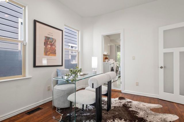 3306 West St, Oakland, CA 94608