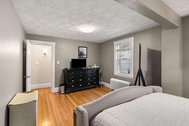 525 Fellsway E, Malden, MA 02148