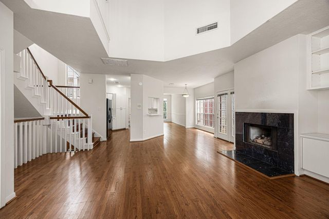 1909 Branard Street B, Houston, TX 77098